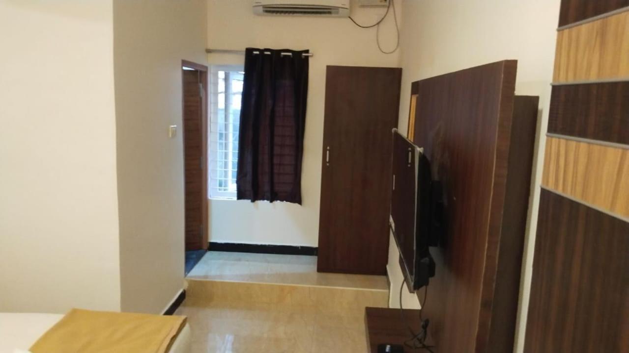 Ponni Residency Thanjavur Exterior photo